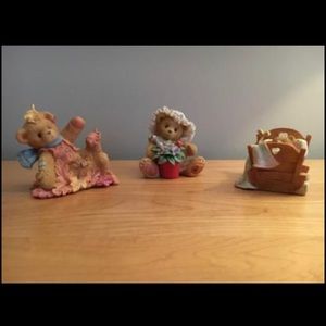 3 Cherished Teddies